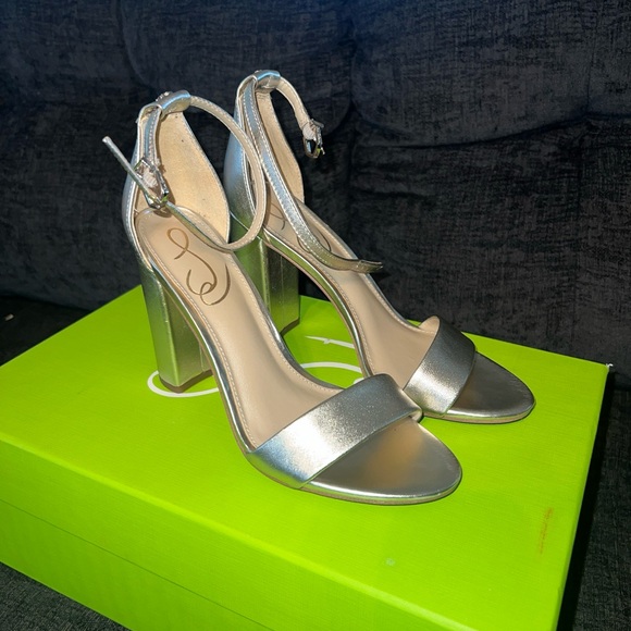 Sam Edelman Metallic Gold Yaro Leather Strap Heeled Sandal Size 6 M - Picture 5 of 7